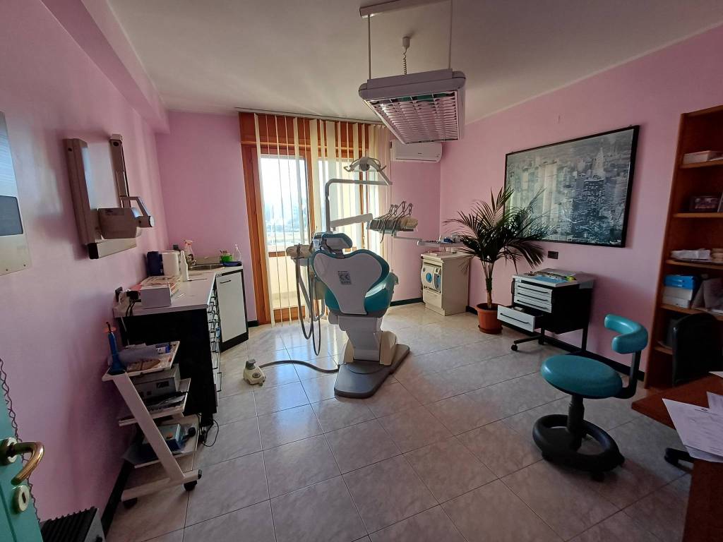 ufficio in affitto a Cagliari in zona Pirri