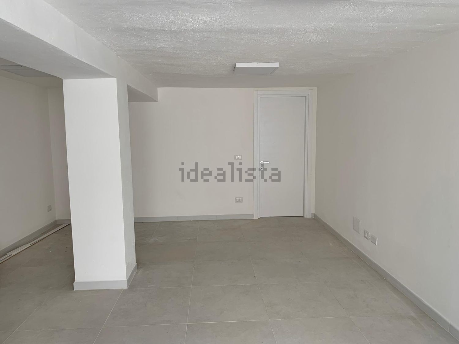 ufficio in affitto a Cagliari in zona Quartiere del Sole / La Palma