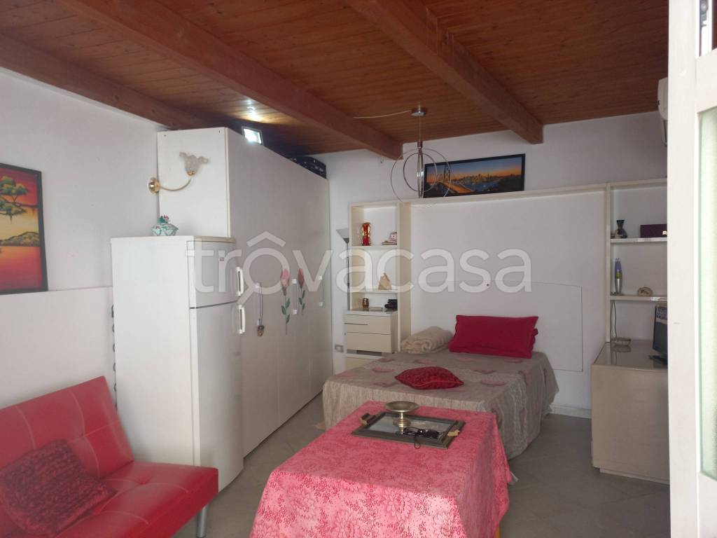 appartamento in affitto a Cagliari in zona Quartiere del Sole / La Palma