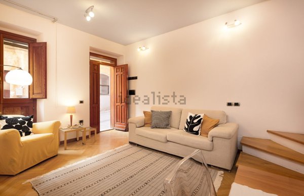 casa indipendente in affitto a Cagliari in zona Marina