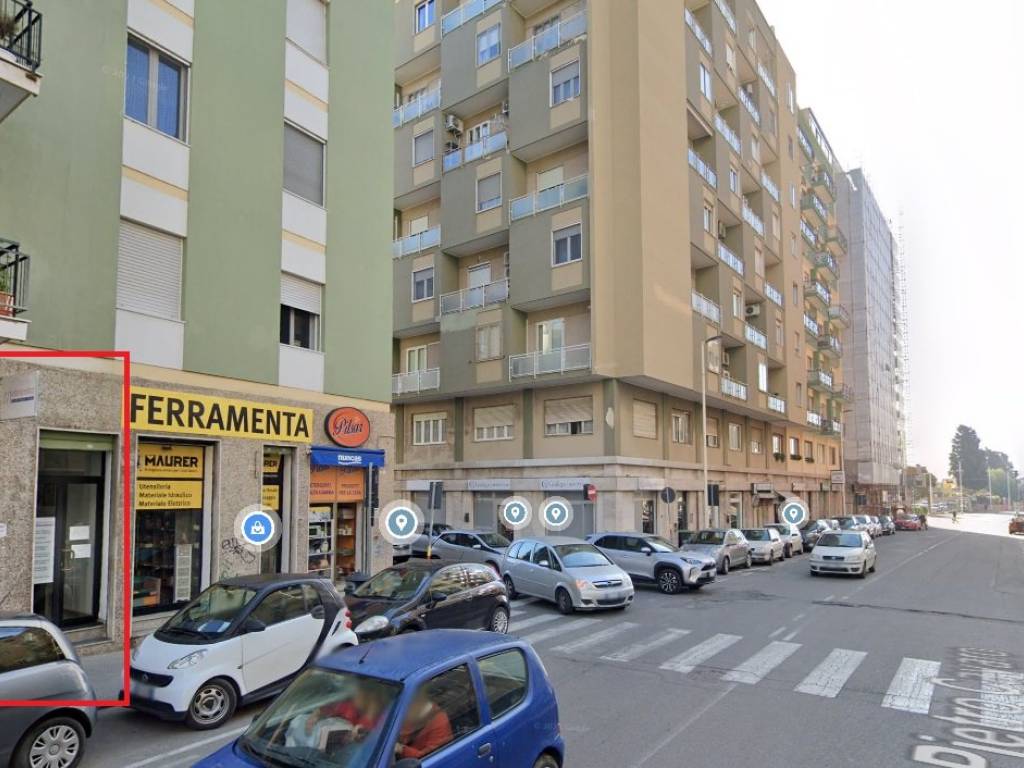 negozio in affitto a Cagliari in zona Genneruxi