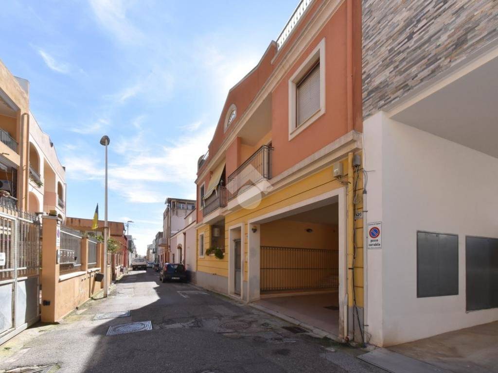 appartamento in affitto a Cagliari in zona Pirri