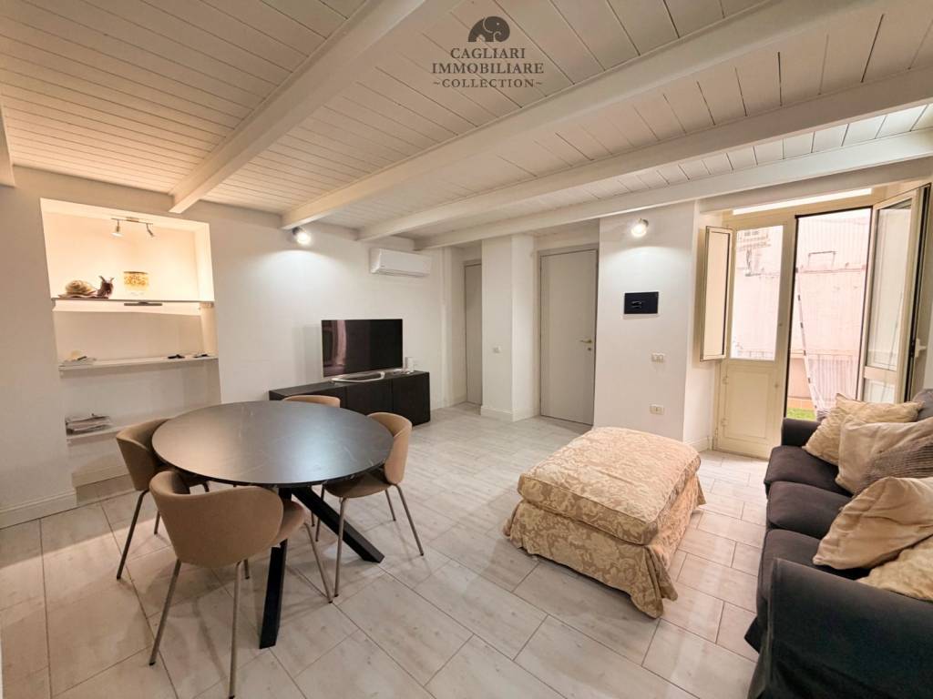 appartamento in affitto a Cagliari in zona Marina