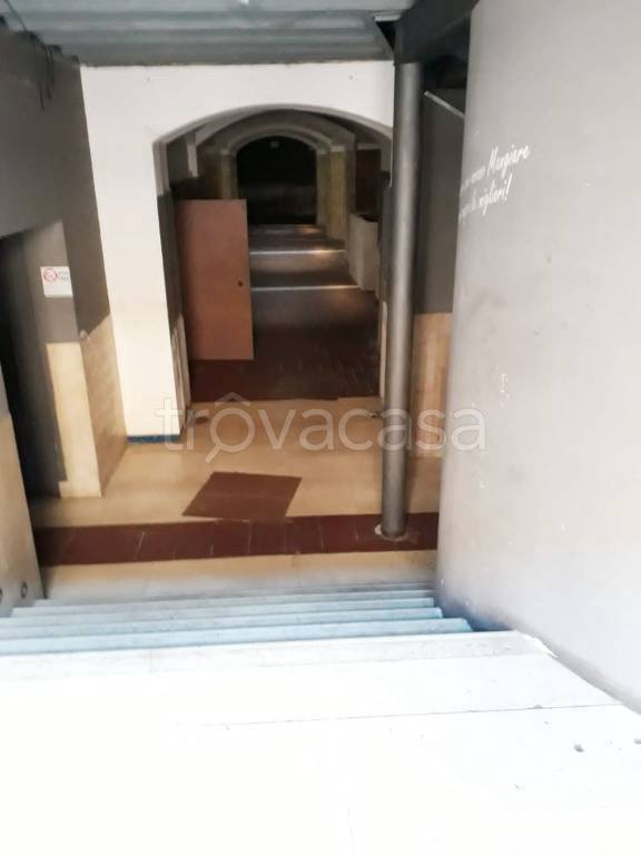 negozio in affitto a Cagliari in zona Marina