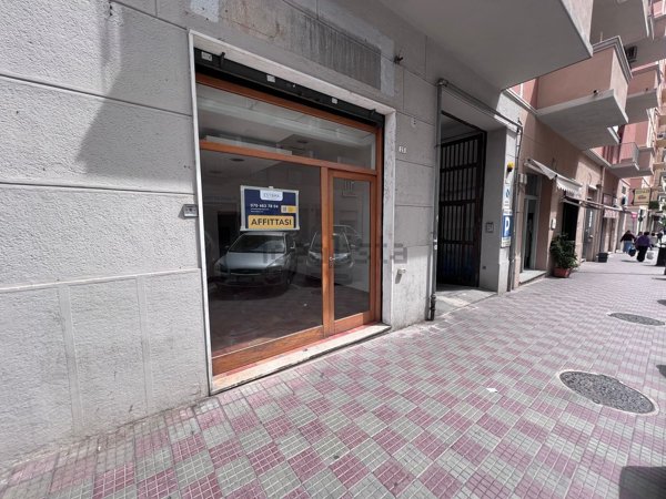 locale commerciale in affitto a Cagliari in zona San Benedetto