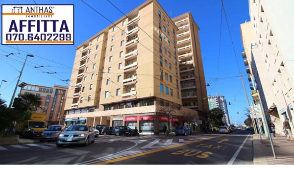 ufficio in affitto a Cagliari in zona Villanova