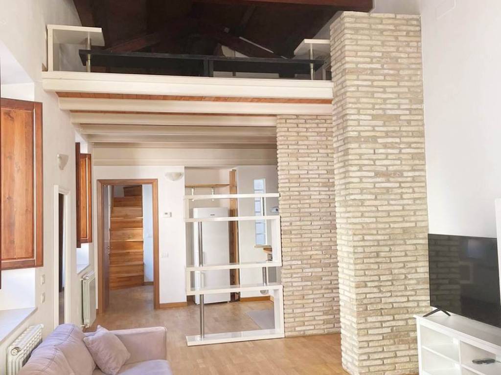 appartamento in affitto a Cagliari in zona Marina