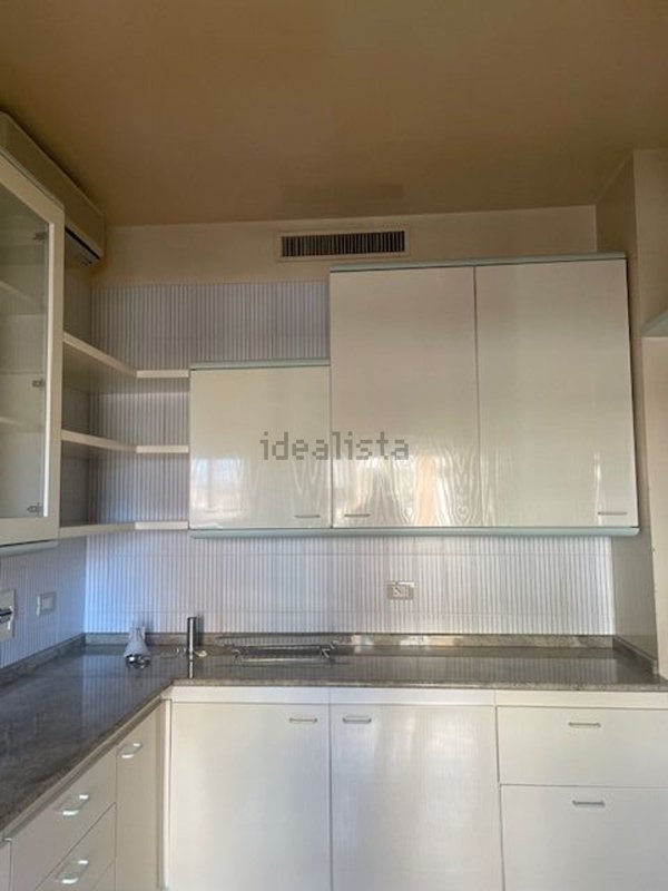 appartamento in affitto a Cagliari in zona Bonaria