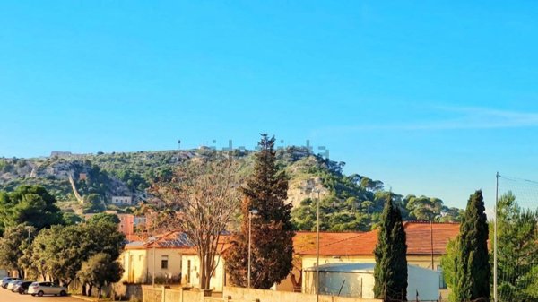 appartamento in affitto a Cagliari in zona Quartiere del Sole / La Palma