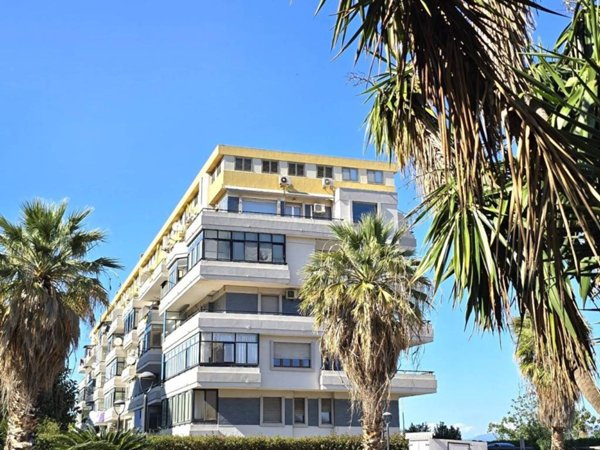 appartamento in affitto a Cagliari in zona Bonaria