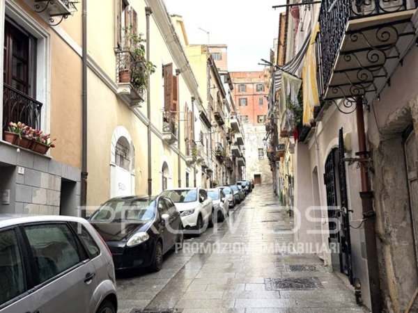appartamento in affitto a Cagliari in zona Marina