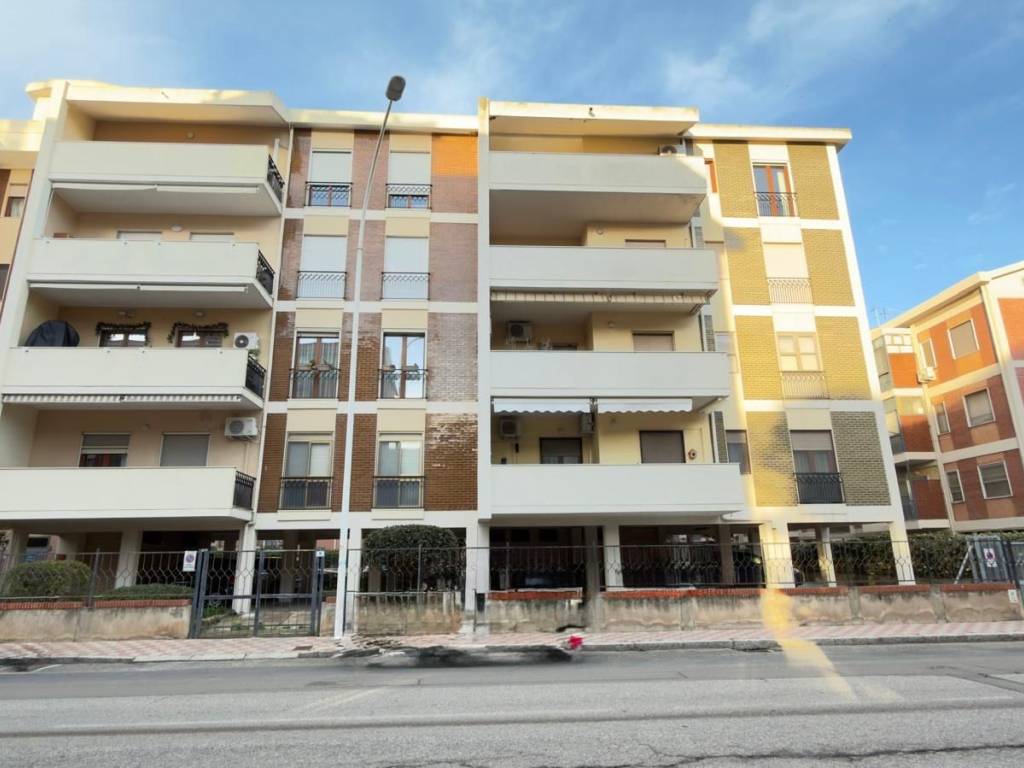 appartamento in affitto a Cagliari in zona Pirri
