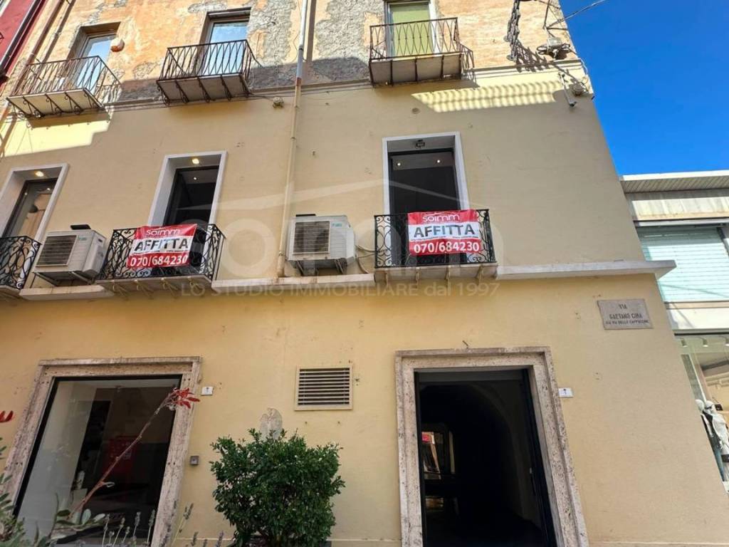 negozio in affitto a Cagliari in zona Marina