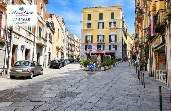 appartamento in affitto a Cagliari in zona Marina