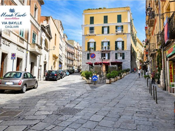 appartamento in affitto a Cagliari in zona Marina