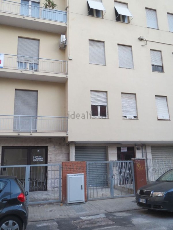 locale commerciale in affitto a Cagliari in zona San Benedetto