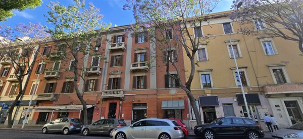 negozio in affitto a Cagliari in zona Tribunale