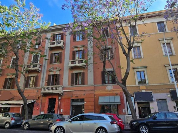 negozio in affitto a Cagliari in zona Tribunale