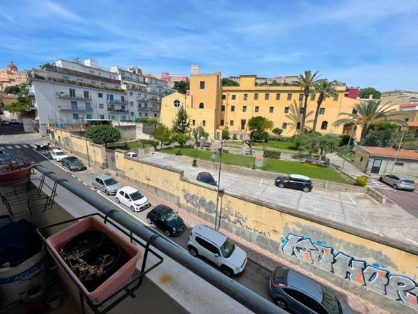 appartamento in affitto a Cagliari in zona Villanova