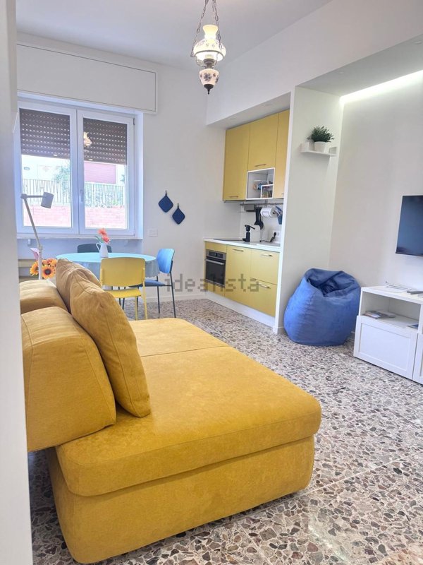 appartamento in affitto a Cagliari in zona Villanova