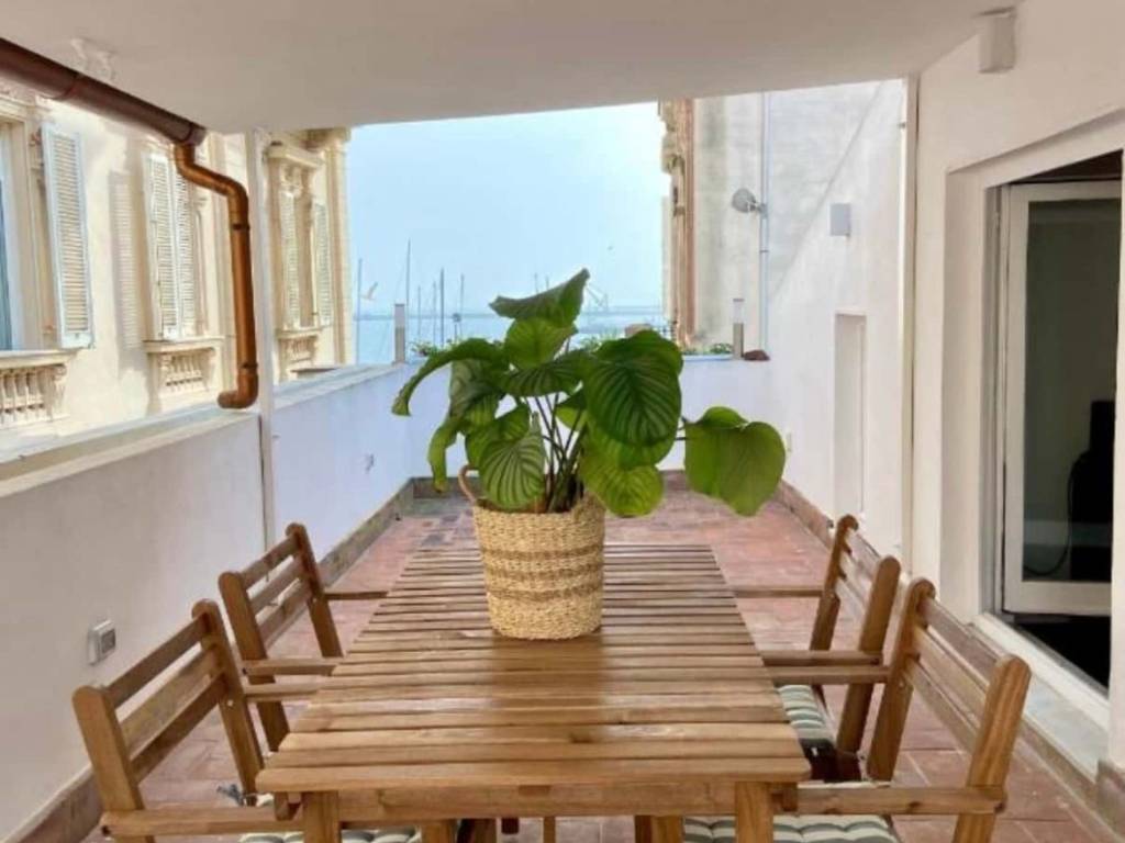 appartamento in affitto a Cagliari in zona Marina