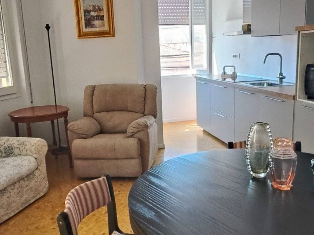 appartamento in affitto a Cagliari in zona Villanova