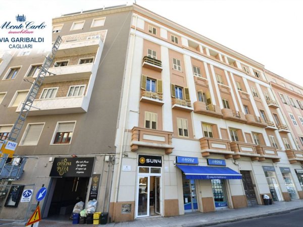 negozio in affitto a Cagliari in zona San Benedetto