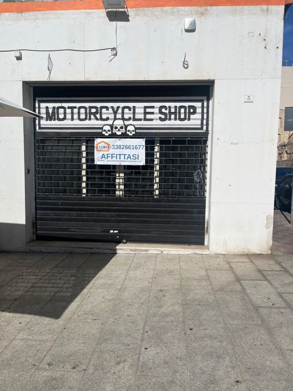 locale commerciale in affitto a Cagliari in zona Stampace/Punici