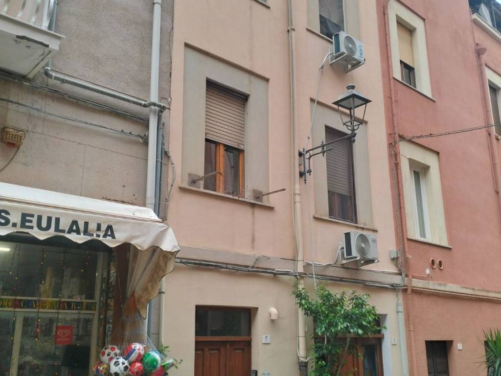 appartamento in affitto a Cagliari in zona Marina
