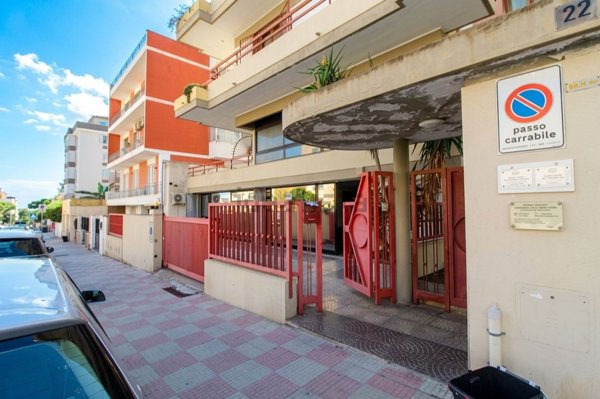 ufficio in affitto a Cagliari in zona Bonaria