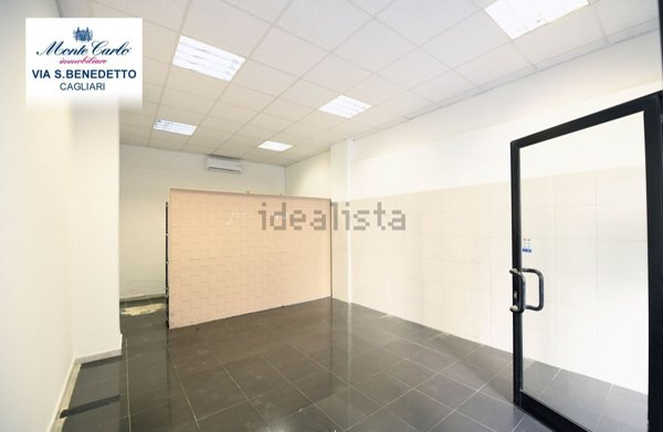locale commerciale in affitto a Cagliari in zona San Benedetto