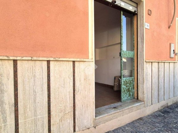 negozio in affitto a Capoterra