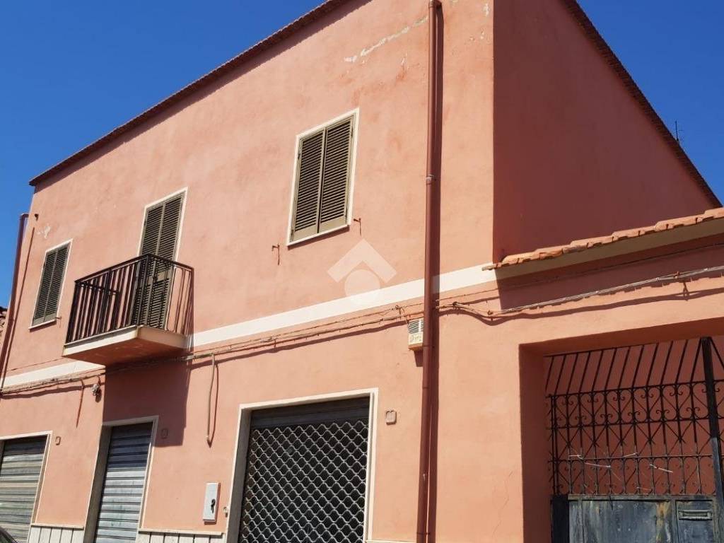 negozio in affitto a Capoterra