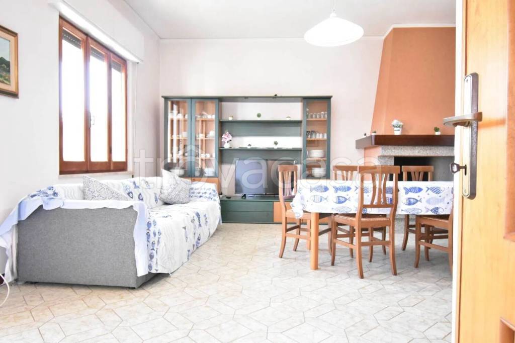 appartamento in affitto a Pula