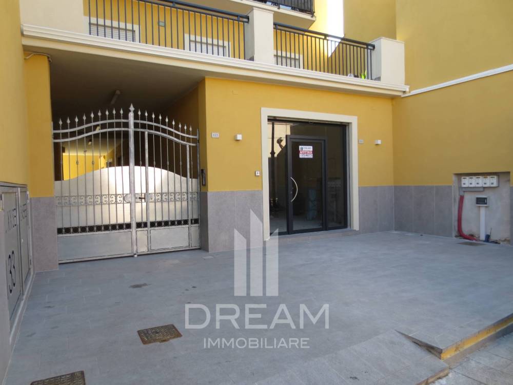 locale commerciale in affitto a Quartu Sant'Elena in zona Cepola