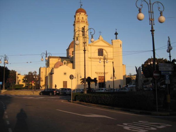 locale commerciale in affitto a Quartu Sant'Elena