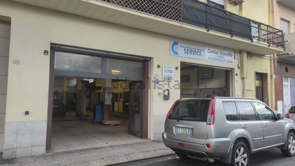 locale commerciale in affitto a Quartu Sant'Elena