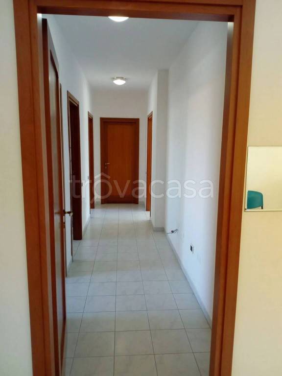ufficio in affitto a Quartu Sant'Elena in zona Centro Storico