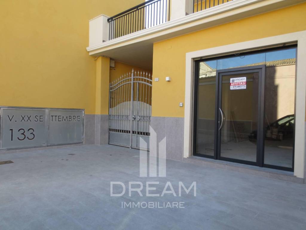 locale commerciale in affitto a Quartu Sant'Elena in zona Cepola