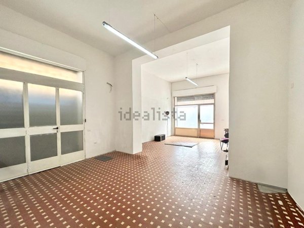 locale commerciale in affitto a Quartu Sant'Elena
