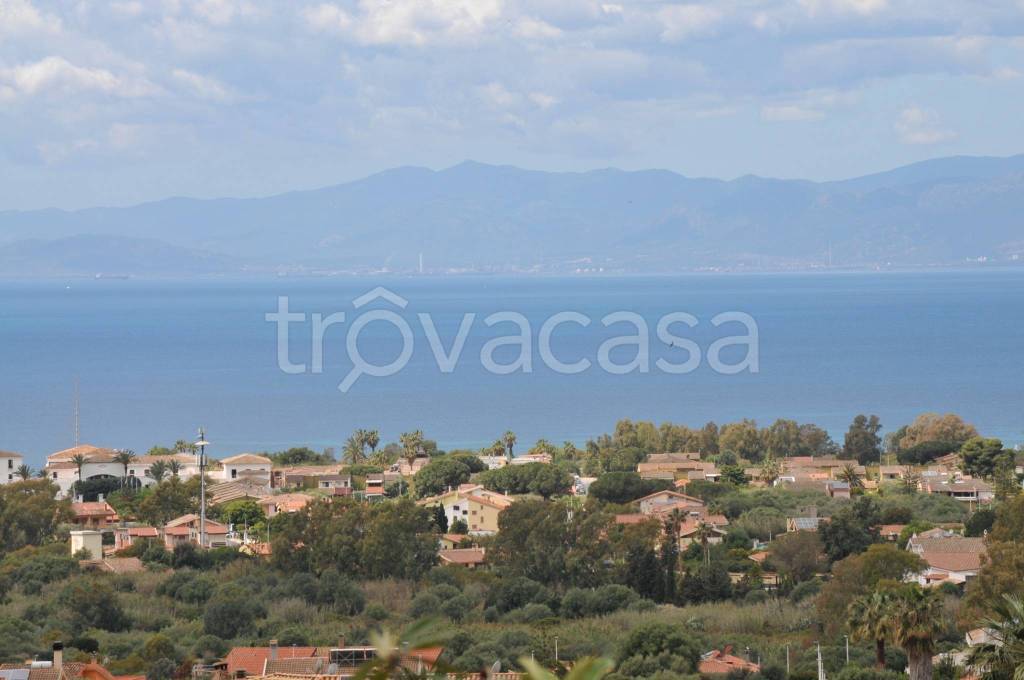 appartamento in affitto a Quartu Sant'Elena in zona Capitana