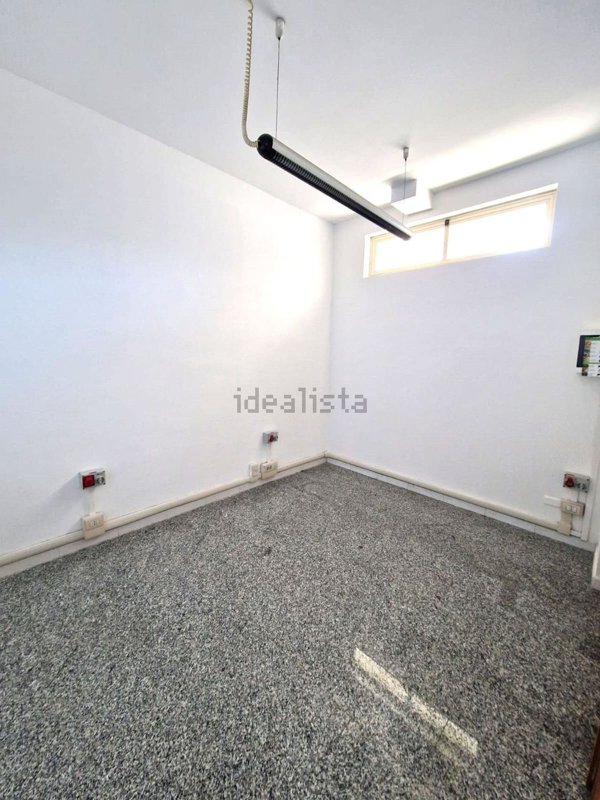 locale commerciale in affitto a Quartu Sant'Elena