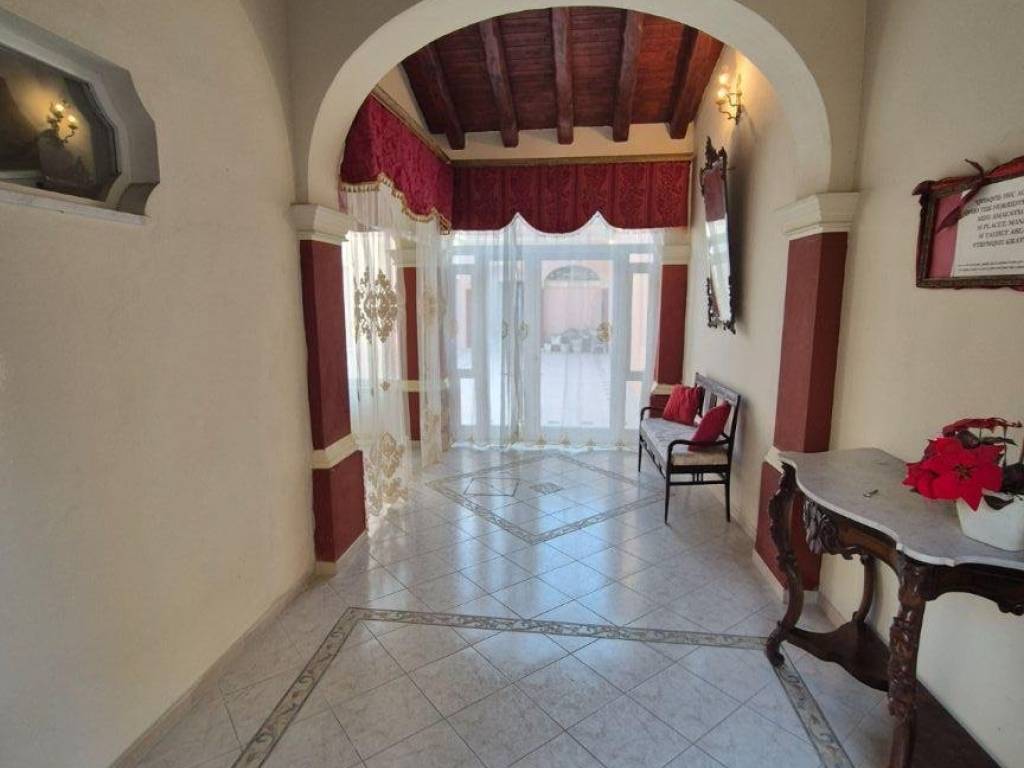 ufficio in affitto a Quartu Sant'Elena in zona Centro Storico
