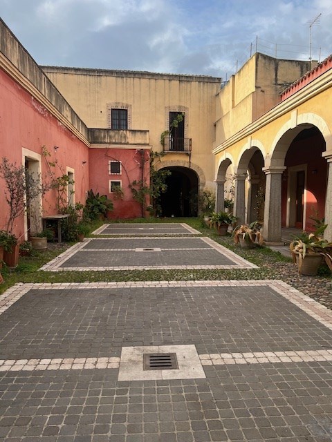 negozio in affitto a Quartu Sant'Elena in zona Centro Storico