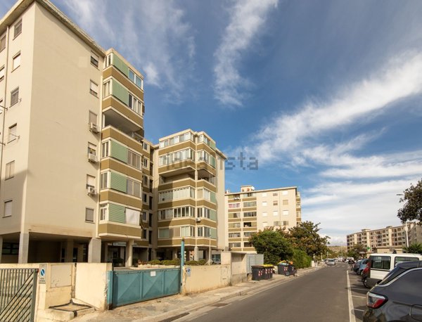 locale commerciale in affitto a Quartu Sant'Elena in zona Pitz'e Serra