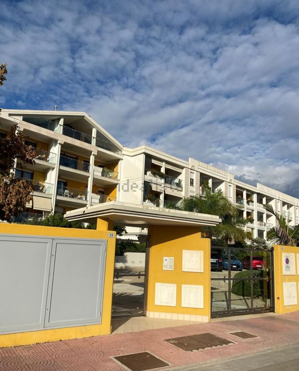 appartamento in affitto a Quartu Sant'Elena in zona Quartello