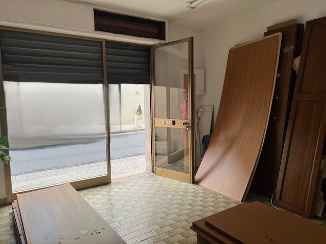locale commerciale in affitto a Quartu Sant'Elena