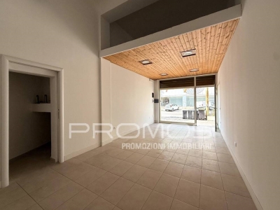 negozio in affitto a Quartu Sant'Elena