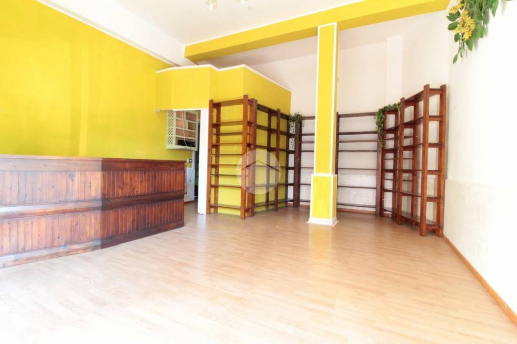 negozio in affitto a Quartu Sant'Elena