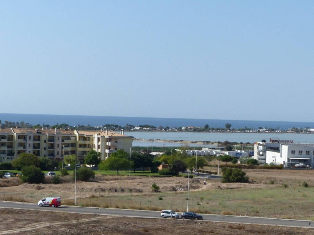 appartamento in affitto a Quartu Sant'Elena in zona Quartello